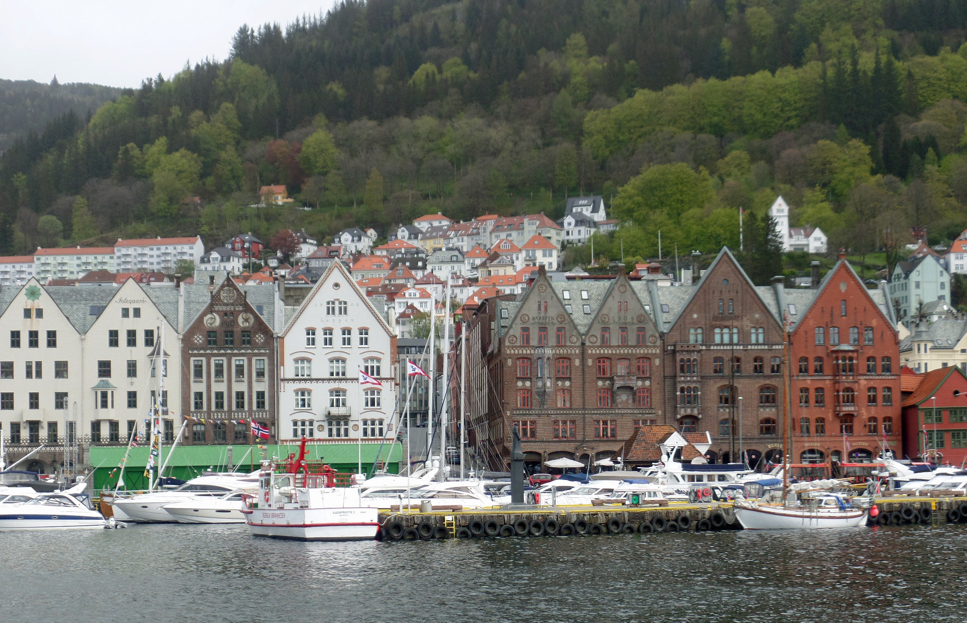 Bergen_Bryggen_Viajando Bem pela Europa