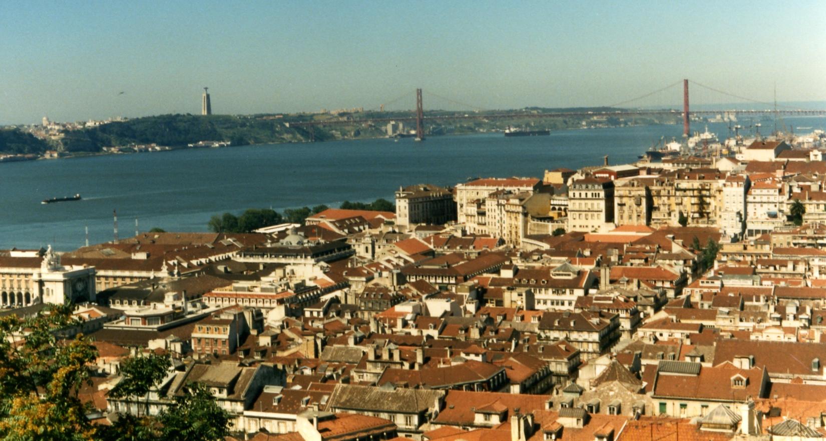 Dia perfeito em Lisboa_Vista de Lisboa_Viajando Bem pela Europa