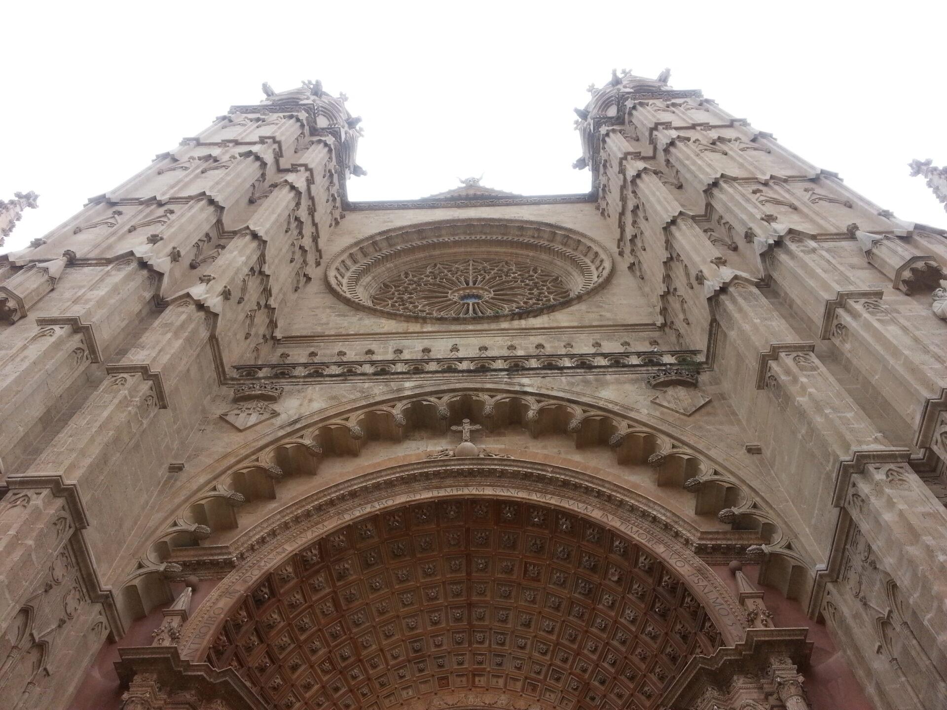 primeira viagem pela Espanha_catedral_Viajando Bem