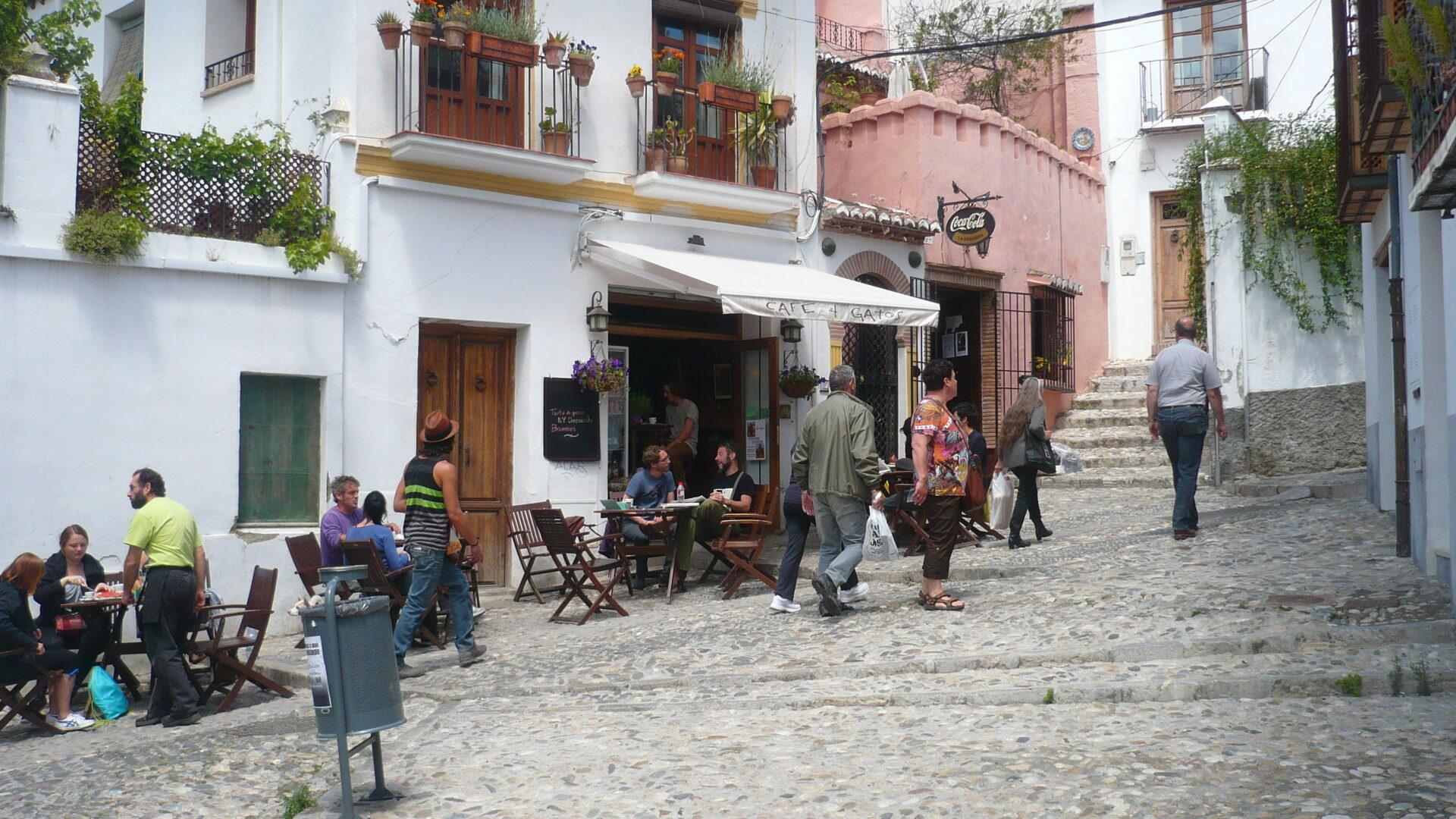 Dicas para conhecer Granada_Café_Viajando Bem