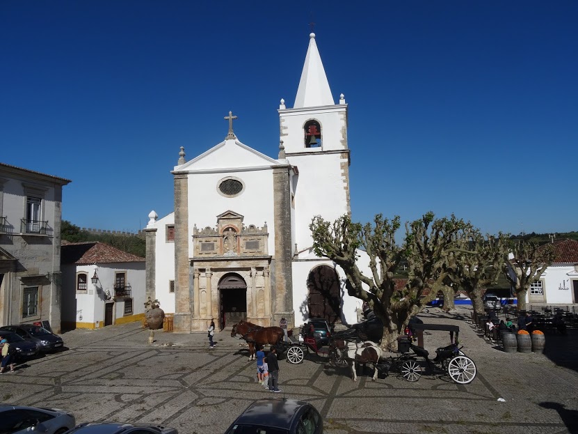 Roteiro para Portugal e Espanha_Igreja de Santa Maria (Óbidos)_Viajando Bem