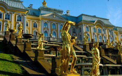 Guia de turismo em São Petersburgo que fala português