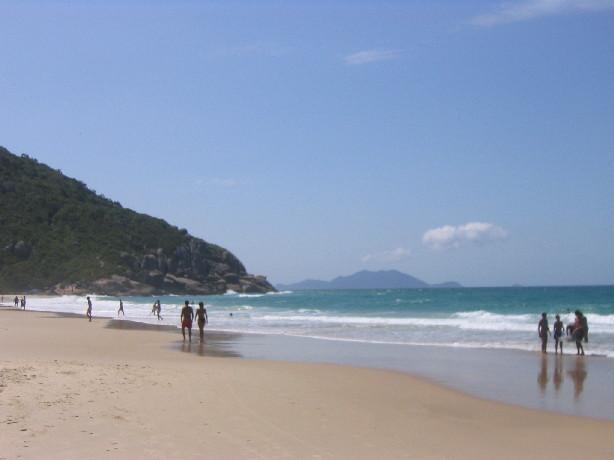 Gramado é o destino gastronômico preferido dos turistas brasileiros e Florianópolis é uma das cidades de praia mais desejadas floripa viajando bem
