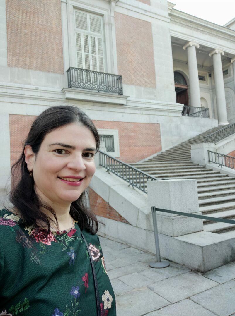 Guia que fala português em Madri conheça a cidade com os serviços da Juliana